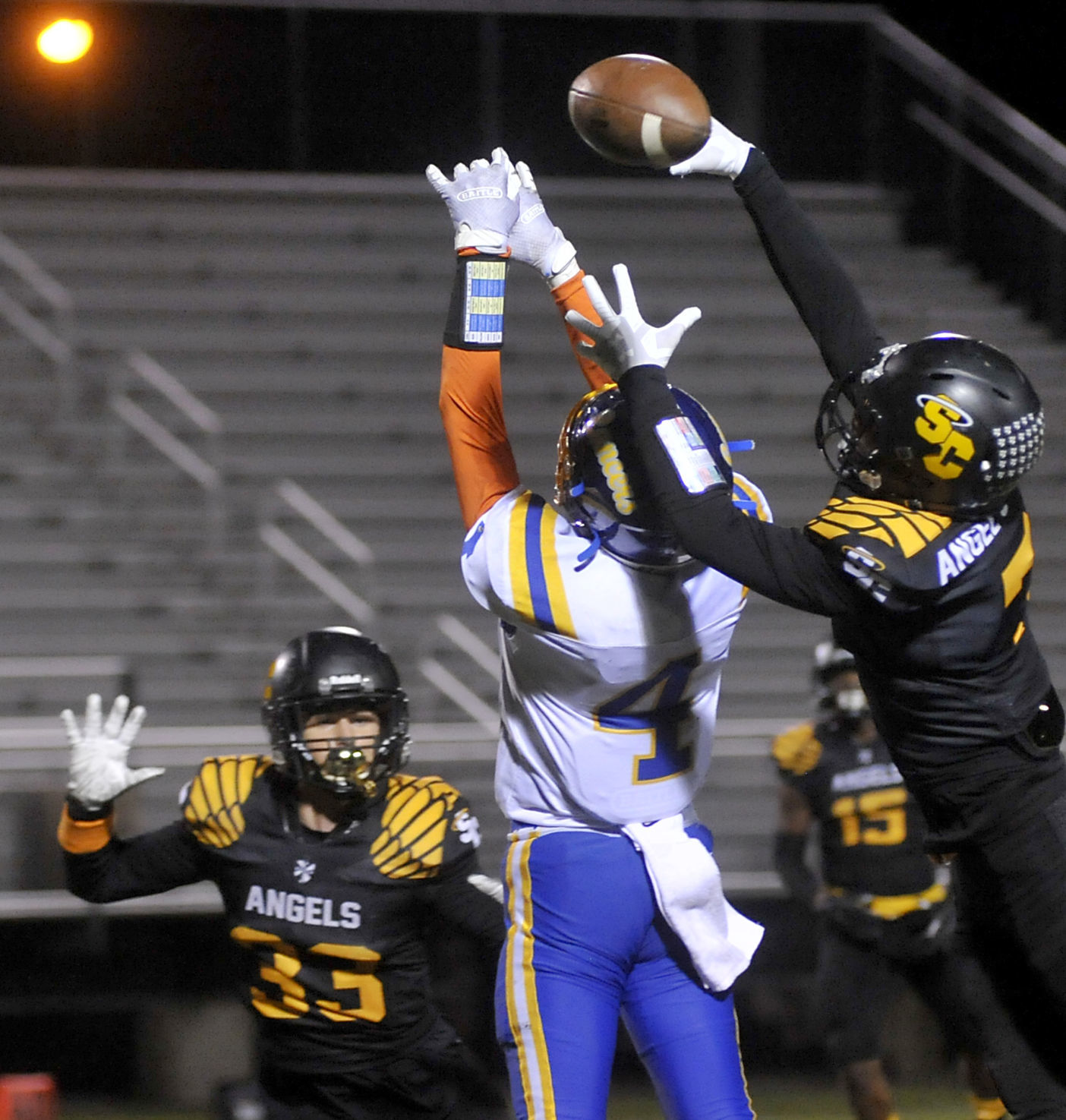 St. Catherine's 41, St. Joseph 7